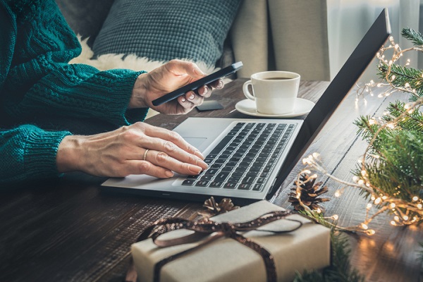 Marketing for Real Estate Agents: Contacting During Holidays