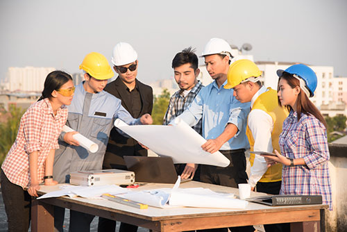 – iStock 662599606 – To Fix the Skilled Labor Shortage, the Construction Industry Needs More Mentors